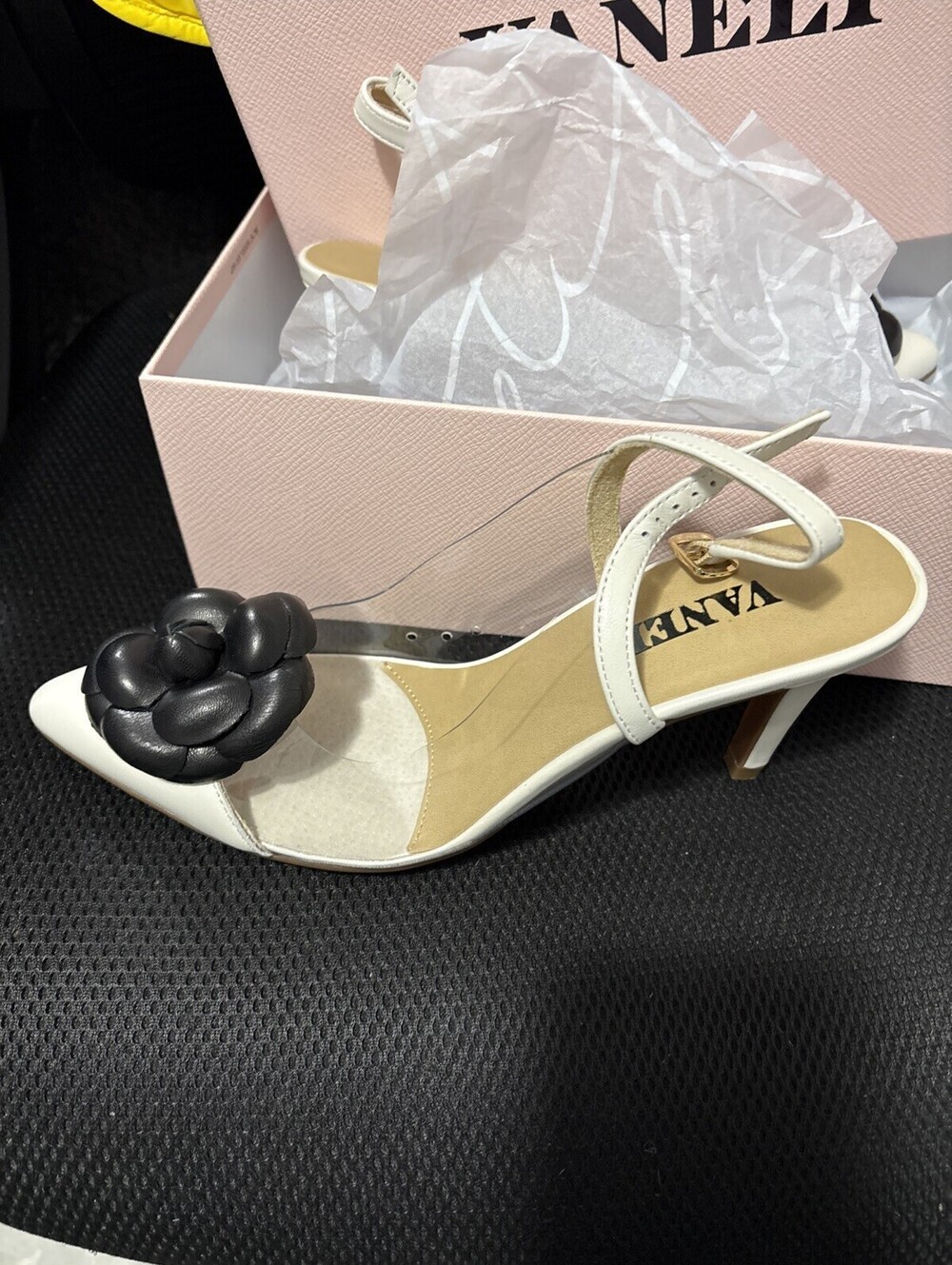 Vanelli 8.5 M Ladies Slingback Heels  New In Box